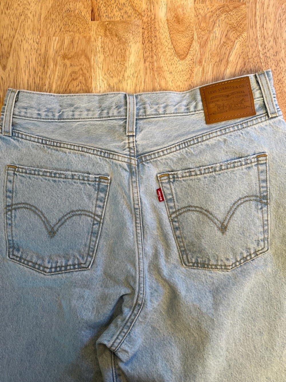 Levi's Ribcage Straight Ankle 100% Cotton Button-Fly women's size 31 - Picture 4 of 16